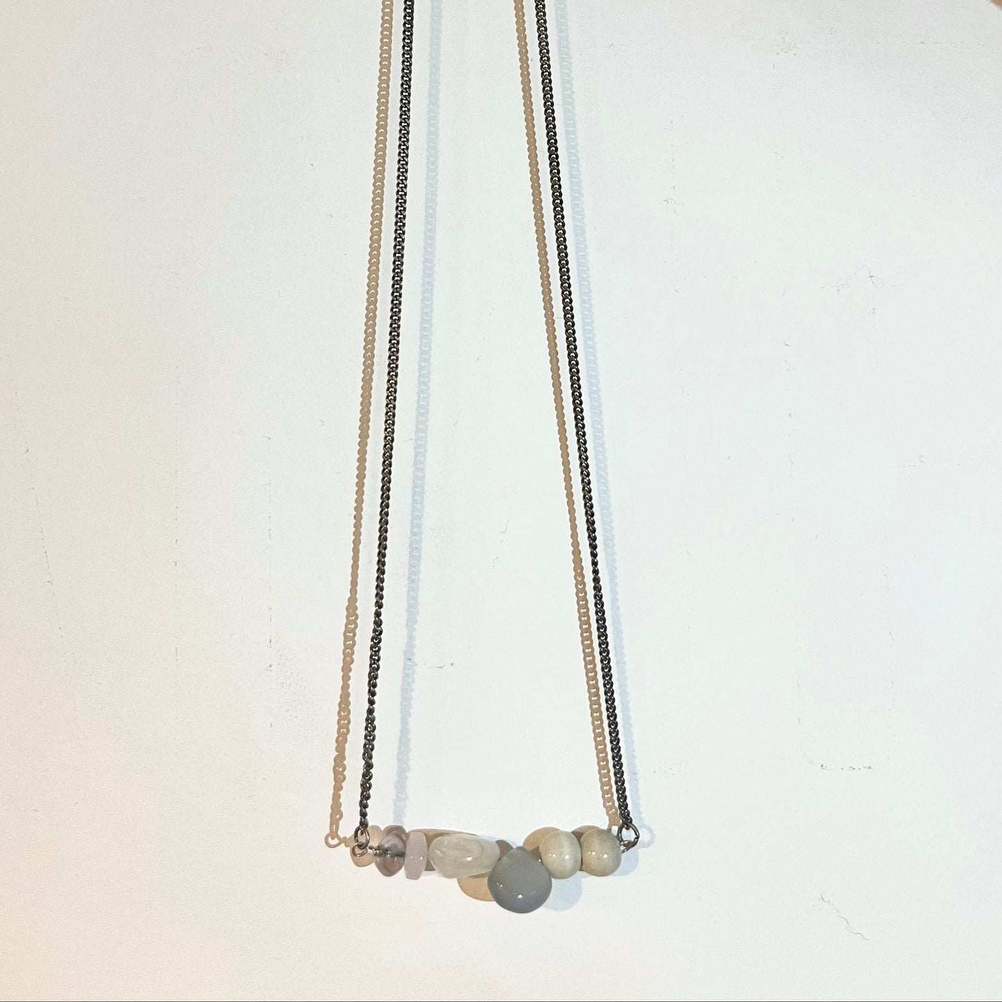 Collar nube mineral