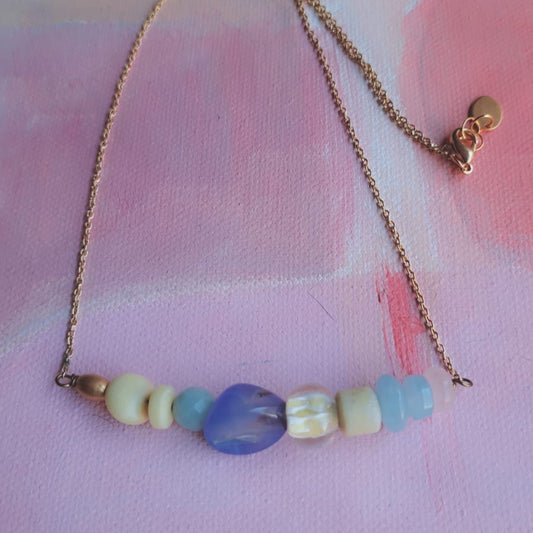 Collar único con ágata azul y piedras naturales